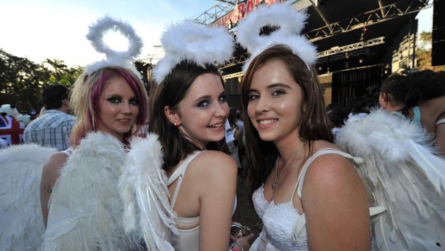 Aurora Feige-Falconer, Jasmine Feige-Falconer, and Leah Gelder. Bassinthegrass 2011 at the Darwin Amphitheatre.