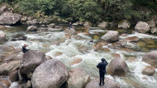 Police divers search for human remains in Mossman Gorge after a human bone was found in the area. Picture: Supplied.