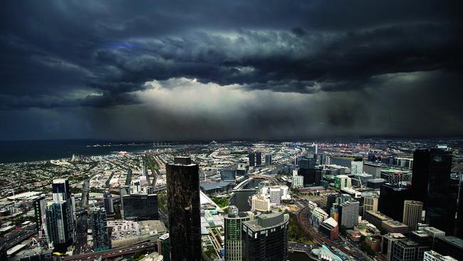 Thunderstorm over Melbourne Pic: Norm Oorloff