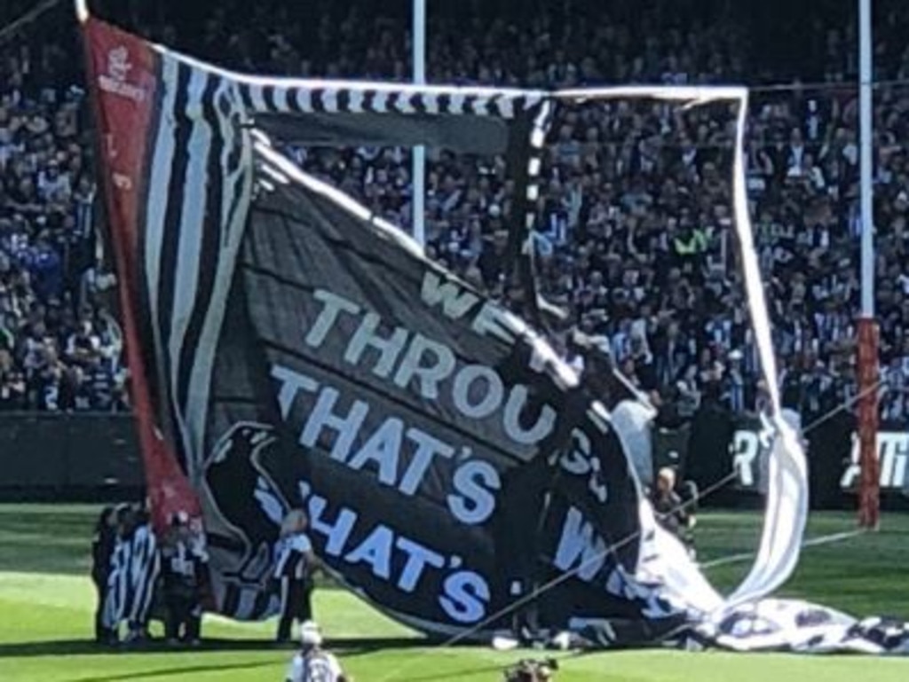 Collingwood's banner fell apart at the MCG.