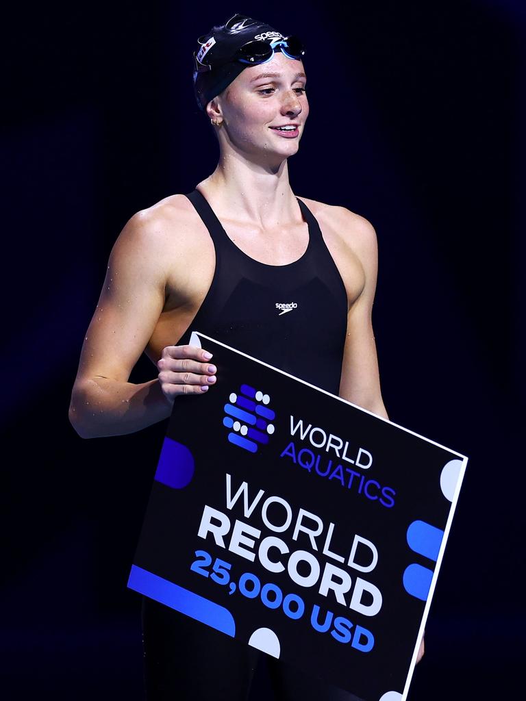 Summer McIntosh of Canada celebrates after breaking the world record in the Women's 400m Freestyle. (Photo by Dean Mouhtaropoulos/Getty Images)