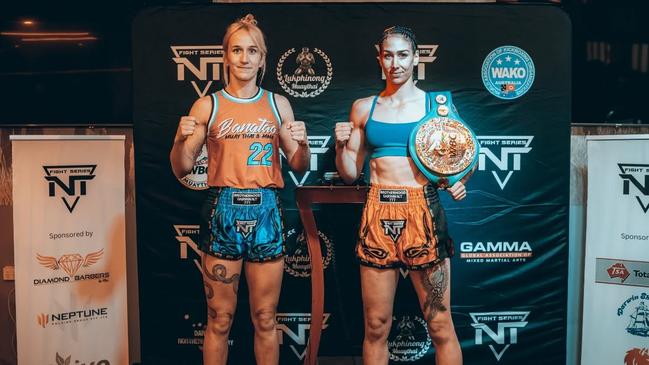 Canadian Kendall Stewart (left) took on Australian and World Champion Zoe Putorak at the NT Fight Series 2025. Picture: NTFS Facebook.