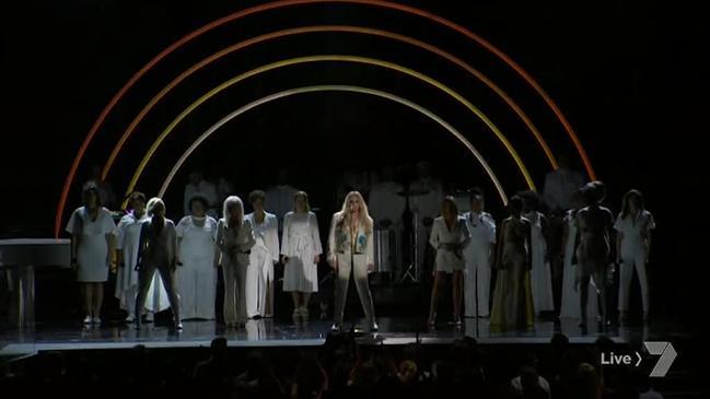 Kesha leads emotional all-female group performance at the Grammy's