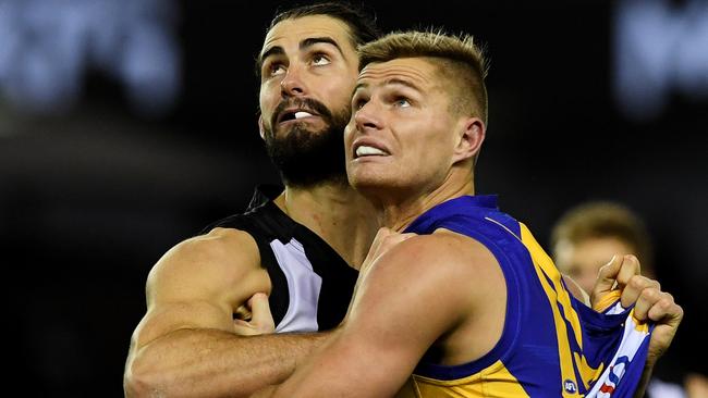 Brodie Grundy is close to inking a new three-year deal with Collingwood. Picture: AAP