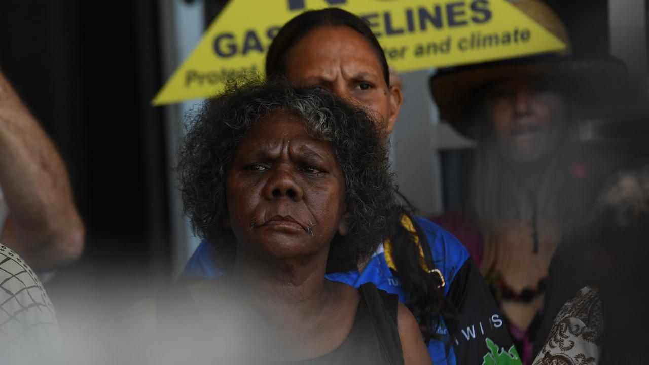 Munupi people as they fight Santos in the Federal Court. Picture: (A)manda Parkinson