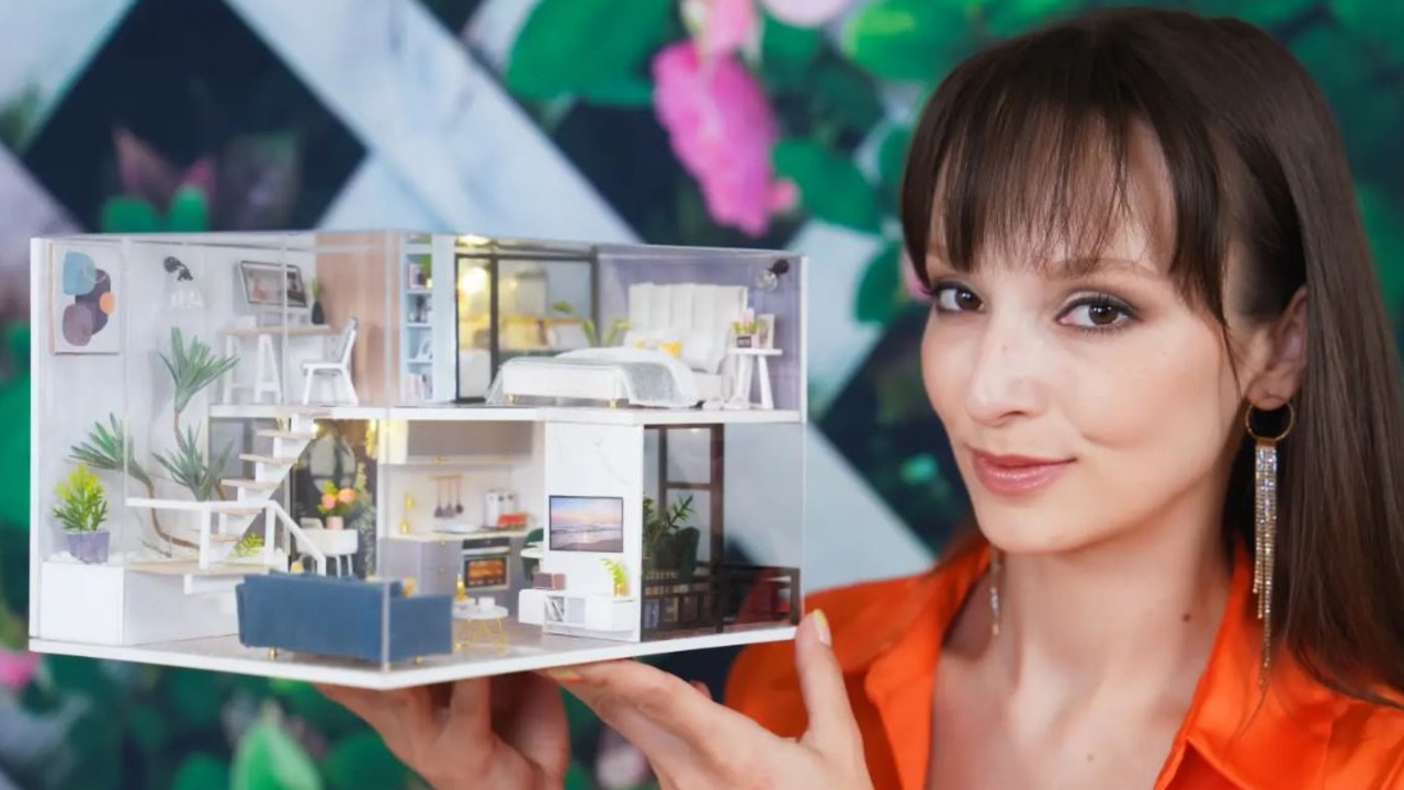 Porn star Lexi Luna reveals new obsession with building doll houses | The  Courier Mail