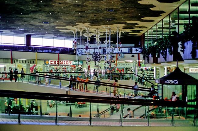 A Kodachrome image of Sundale Shopping Centre circa 1969. Photo credit: Alexis J Favenchi.