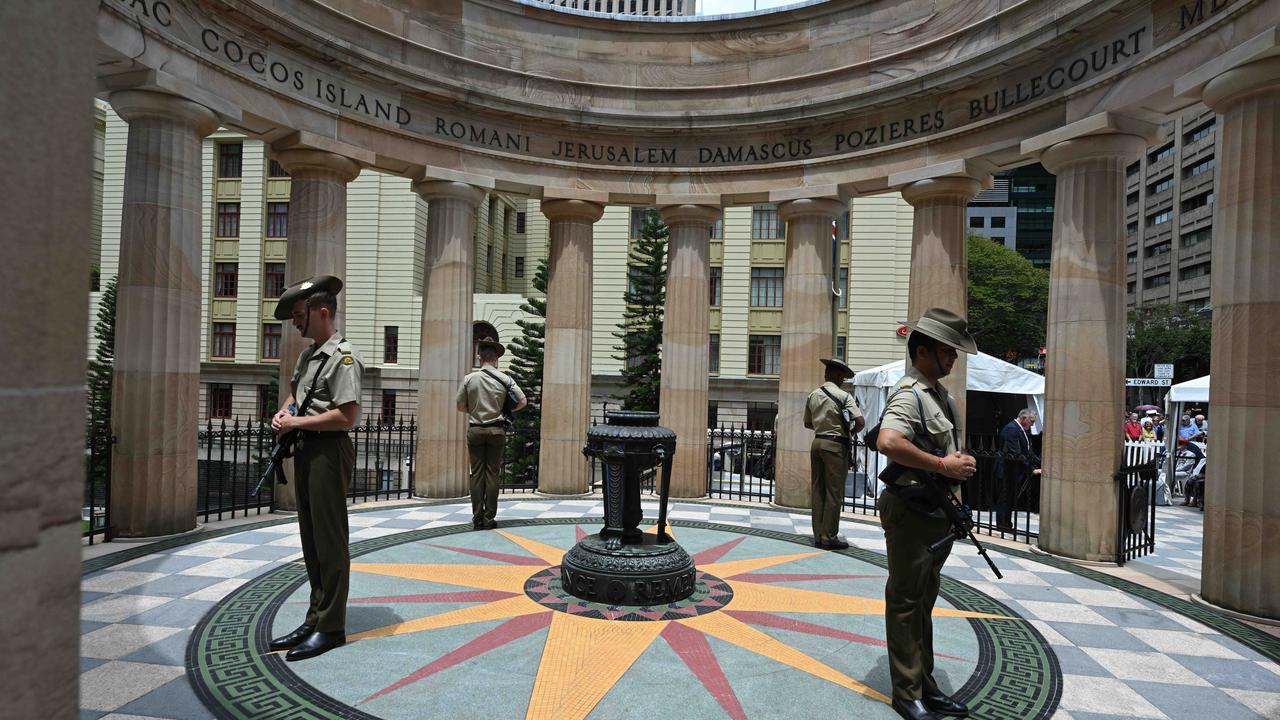 Remembrance Day at Brisbane's Shrine of Remembrance. Pic: Lyndon Mechielsen