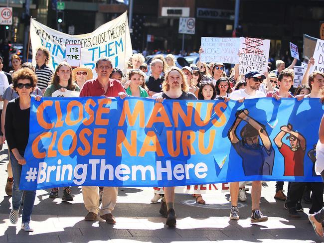 Protester at  the KIDS OFF, EVERYONE OFF; CLOSE MANUS AND NAURU rally in Hyde Park.