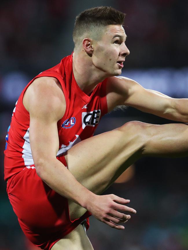 Sydney's Ben Ronke kicks another goal. Picture. Phil Hillyard