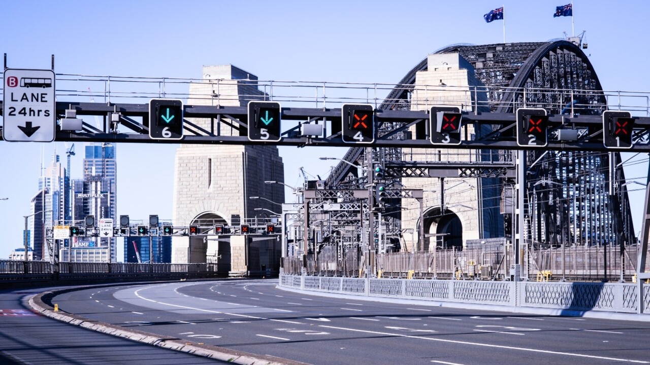 Review into Syndey's tolls suggests two-way charges on Harbour crossings for fairness