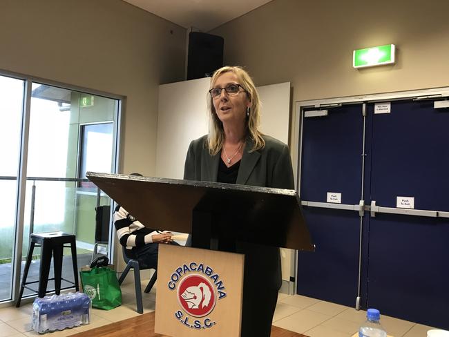 Central Coast Council major Jane Smith addresses a public meeting at Copacabana.