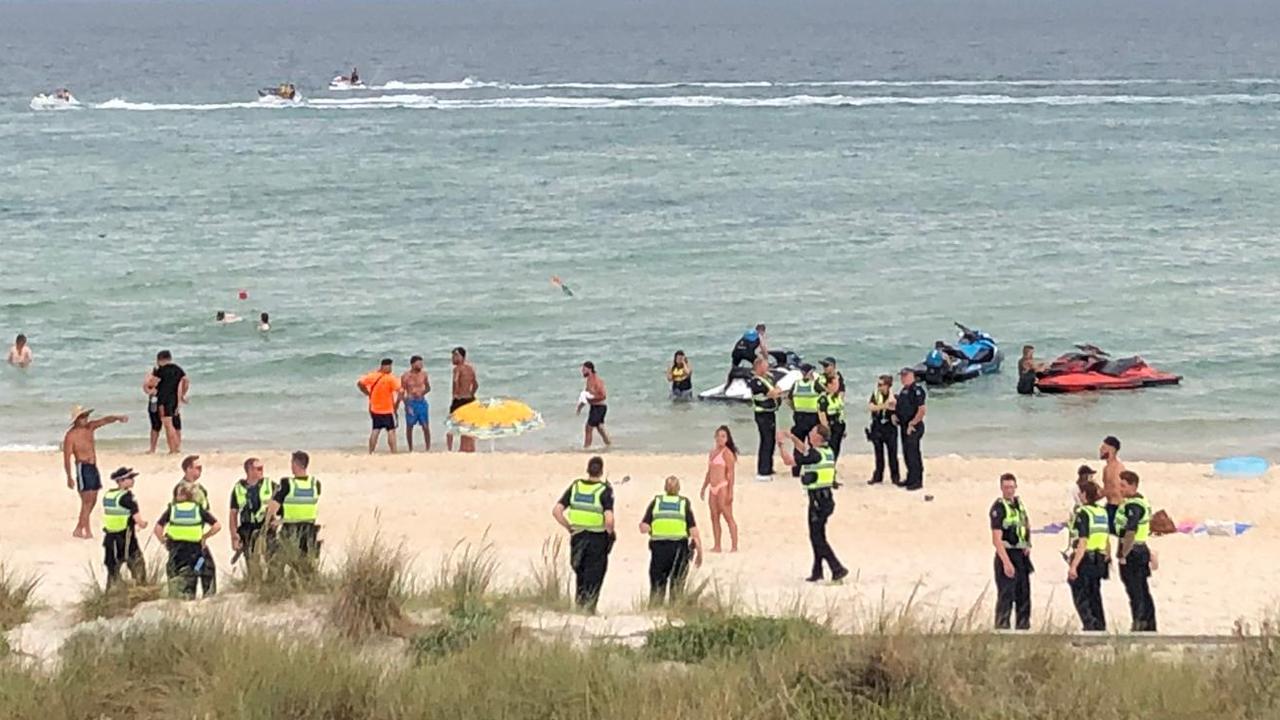 Chelsea Beach: Man Hospitalised, Beachgoers Attacked By Gang | Herald Sun