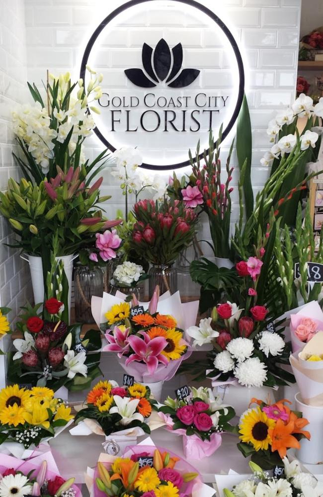 Whether you’re picking up a quick bunch or needing wedding arrangements, Gold Coast City Florist in Surfers Paradise have you covered.