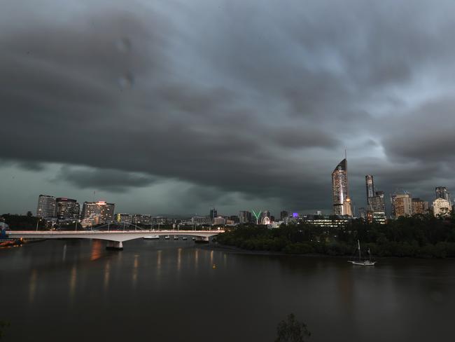 BRISBANE, AUSTRALIA - NewsWire Photos - MAY 12, 2021.Storm clouds gather over Brisbane's CBD as severe storms are predicted to hit Qld south-east, with Brisbane to receive up to 40mm of rain.Picture: NCA NewsWire / Dan Peled