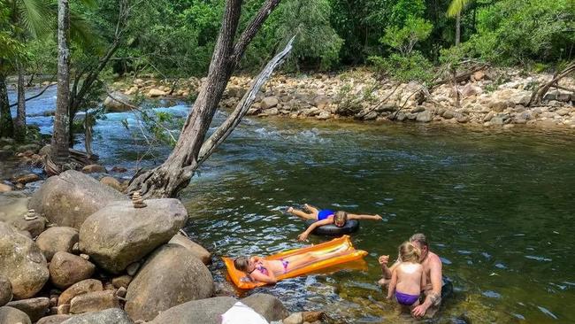 Wazza's Platypus Bush Camp.