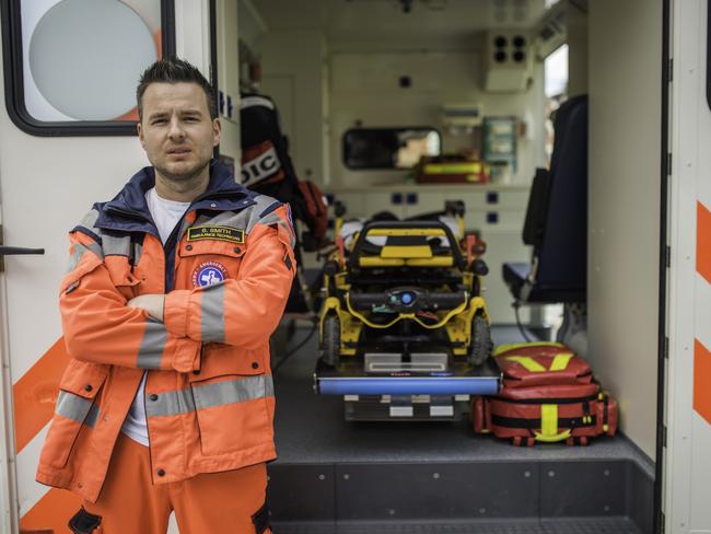 Men may become more attractive by studying paramedicine. Picture: iStock