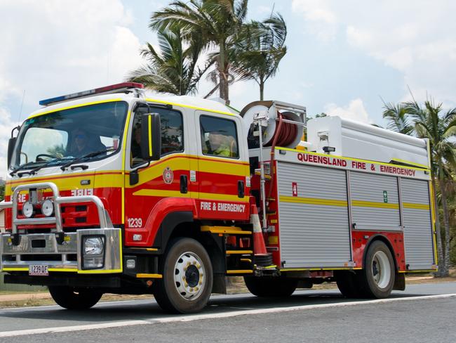 Central Qld highway lane no longer closed after truck rollover