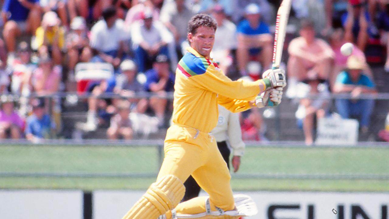 Adam Gilchrist has paid tribute to Dean Jones after the Aussie cricket great died on Thursday, aged 59.