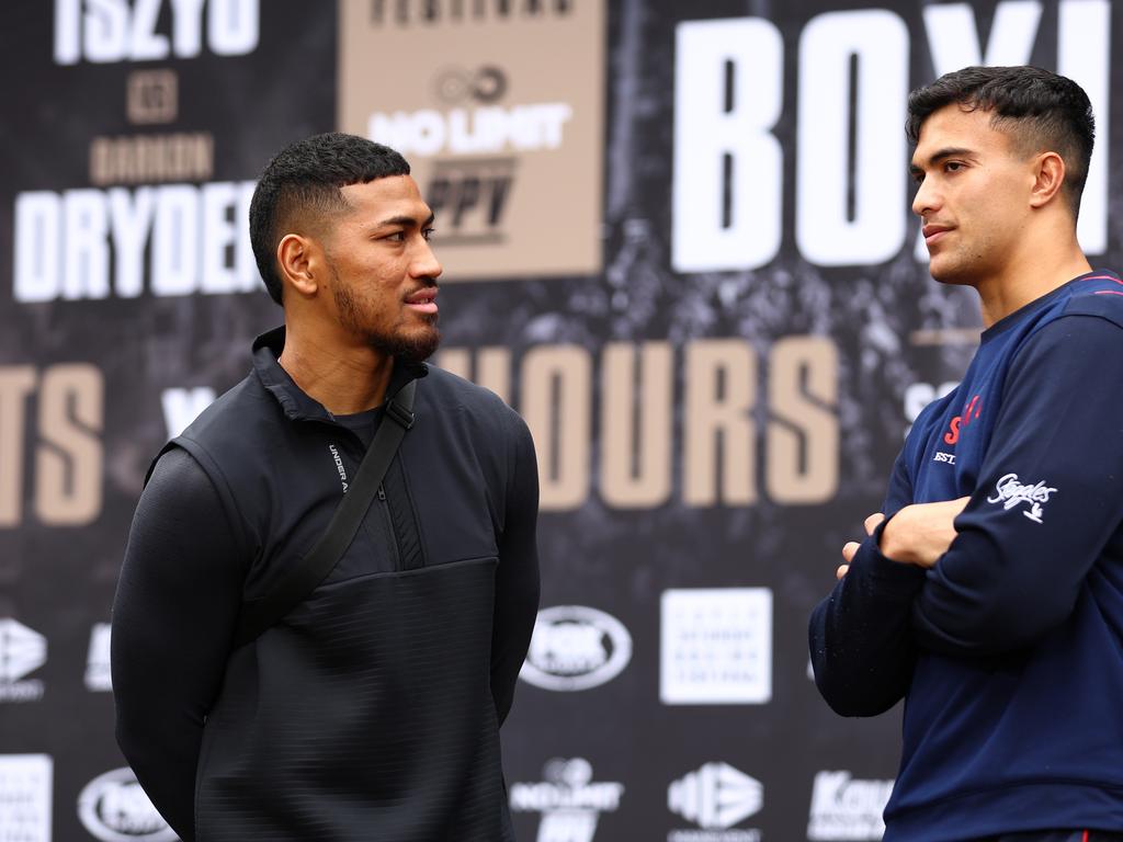 SYDNEY, AUSTRALIA - AUGUST 29:Paulo Aokuso and Joseph Suaalii talk during a No Limit Boxing Media Announcement at The Entertainment Quarter on August 29, 2022 in Sydney, Australia. (Photo by Mark Metcalfe/Getty Images)