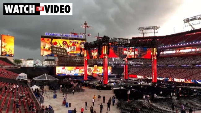 Wrestlemania fans kicked out of stadium after weather warning