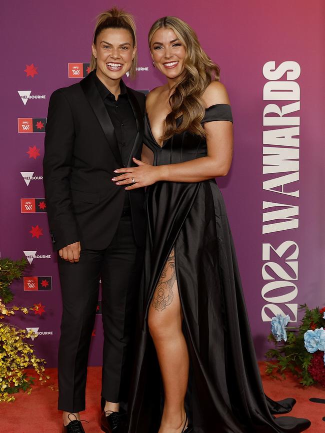 Anne Hatchard of the Crows and Georgie Hatchard arrive during the 2023 AFLW Awards. Photo by Daniel Pockett/Getty Images.