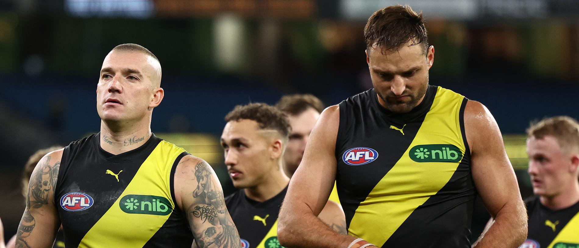 MELBOURNE, AUSTRALIA - MAY 11:  The Tigers look dejected after losing the round nine AFL match between Richmond Tigers and Western Bulldogs at Melbourne Cricket Ground, on May 11, 2024, in Melbourne, Australia. (Photo by Quinn Rooney/Getty Images)