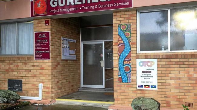 A public meeting to discuss a proposed name change for Coutts Crossing will be held in the Gurehlgam Centre in Grafton on Tuesday.