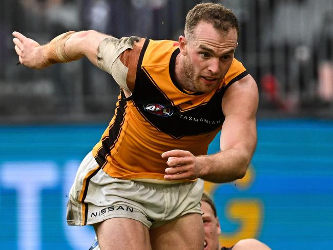 Tom Mitchell accumulated plenty of ball for the Hawks. Picture: AFL Photos/Getty Images