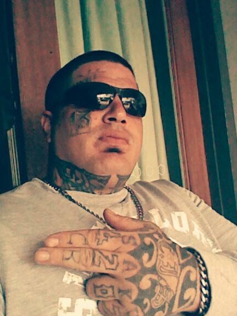 Bikie Emil Tangaroa deported back to New Zealand | Daily Telegraph