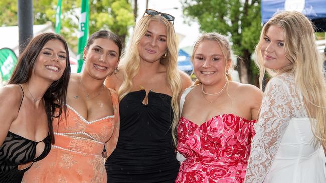 Zara Weaver (left) with Natasha Saal, Stephanie Fletcher, Indigo Lock and Christina Fletcher. IEquine Toowoomba Weetwood Raceday - Clifford Park Saturday September 28, 2024 Picture: Bev Lacey