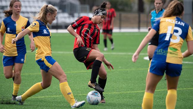 Bankstown City Lions’ Mary Fowler in action against Sydney Uni at Regents Park on Sunday. Picture: Monique Harmer