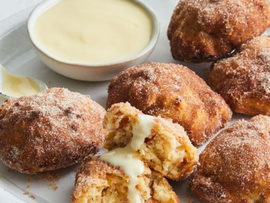 Apple and cinnamon fritters.