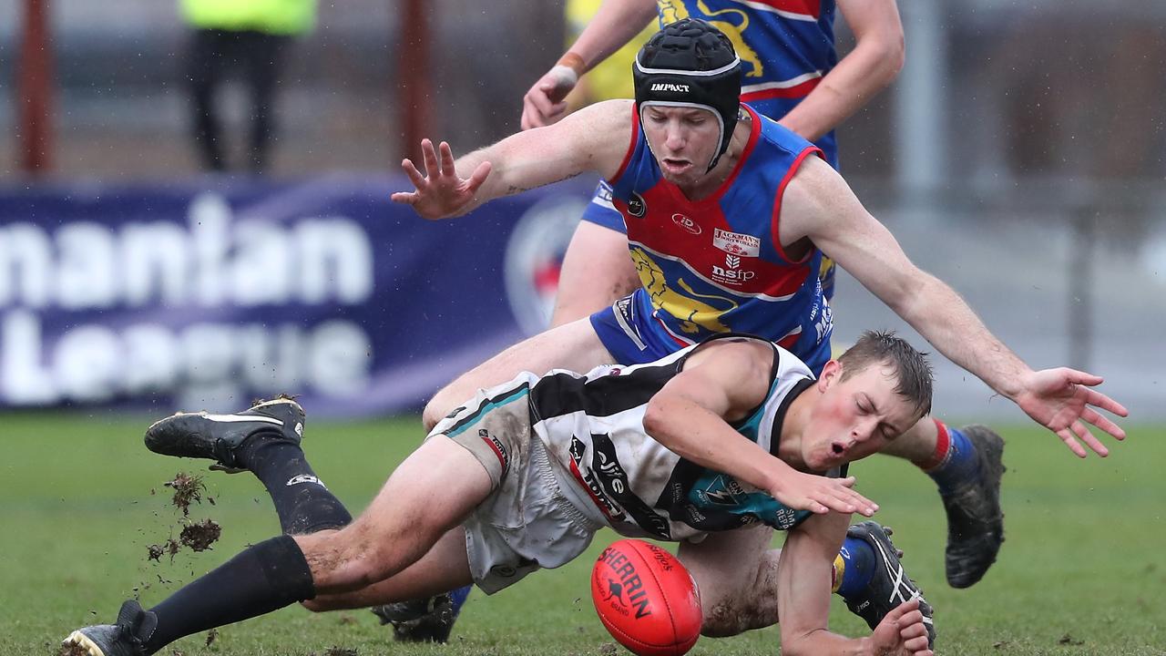 Elijah Cowen Cygnet and Brady Jones Huonville. SFL grand finals at North Hobart Oval. Picture: Nikki Davis-Jones