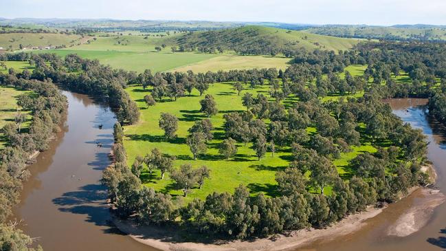 Marina Nine Holdings has purchased more than 2000ML of Murrumbidgee water entitlements.