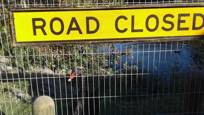 The fencing around Black Swan Lake.