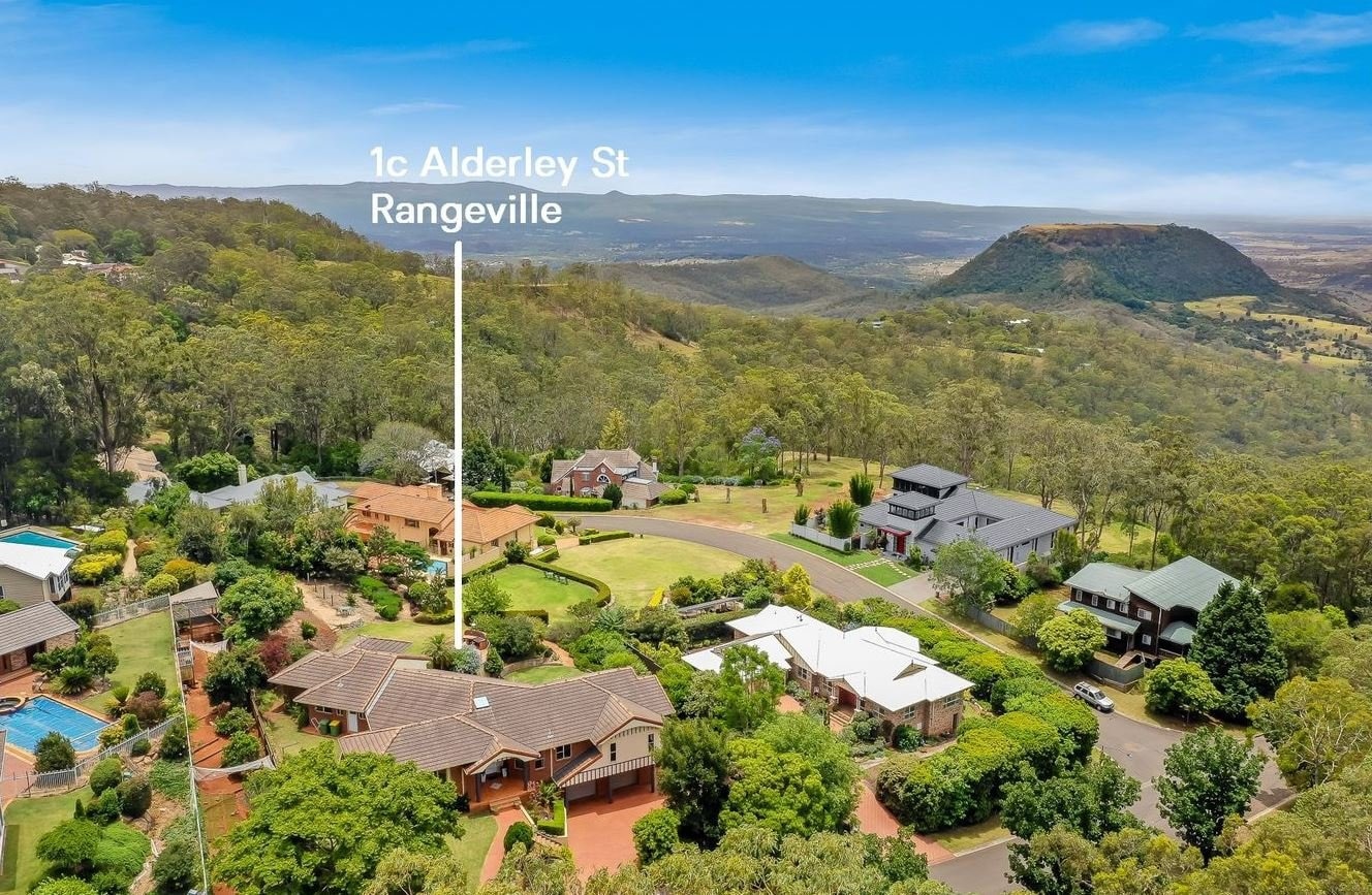 1c Alderley Street, Rangeville, is for sale.