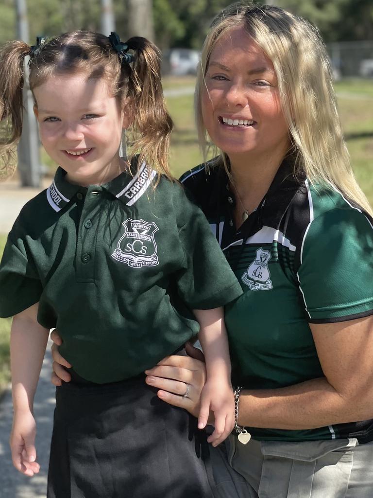 Aurora Carolyn and mum Caitlyn Carolyn on the first day of school in 2024 at Carbrook State School. Pictures: Elliott Turner