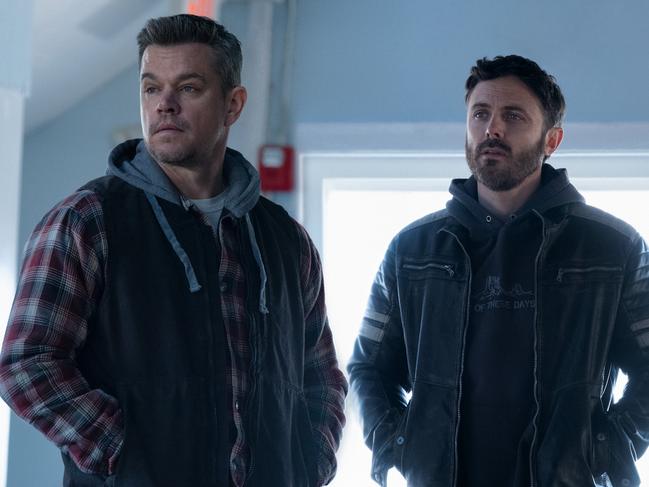 Matt Damon and Casey Affleck as low-rent thieves The Instigators.