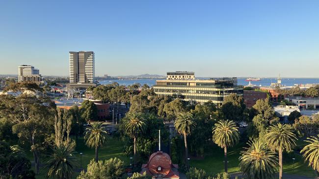 Geelong apartment prices copped a median vendor discount of 5.5 per cent before selling, new PropTrack data shows.