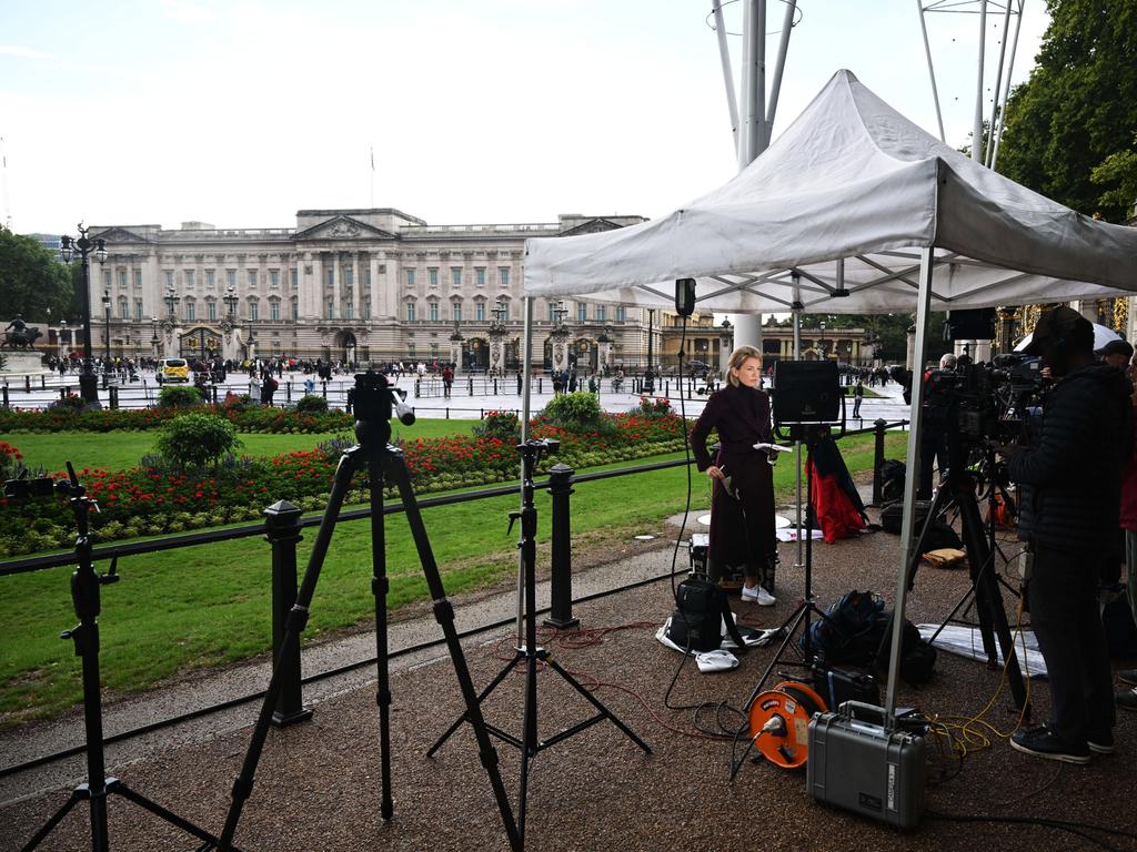 The world’s media have descended on Buckingham Palace as news of the Queen’s death emerged. Picture: Getty Images