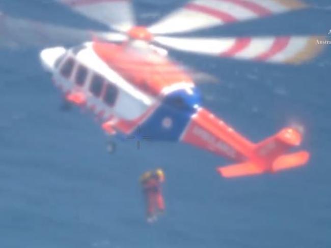 Sydney-Hobart yacht crew saved from Bass Strait in a perfect storm ...