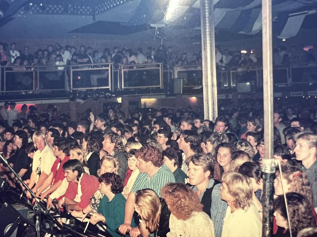 Crowds at Flamingos Nightclub in 1990s.