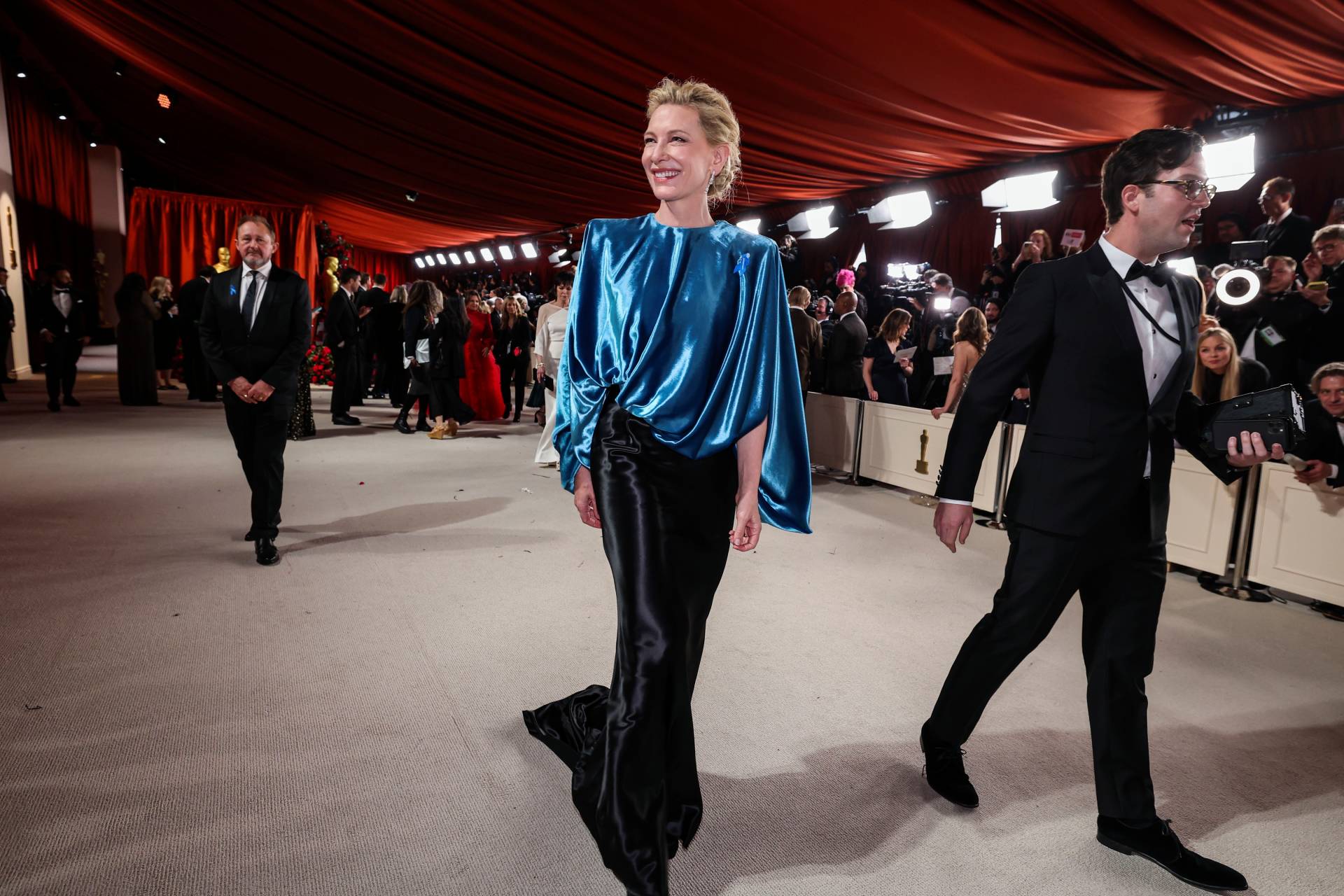 Cate Blanchett Shines at Oscars 2023 in Louis Vuitton Dress – WWD