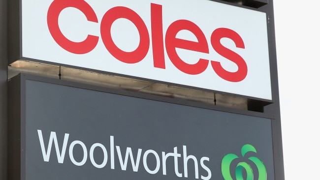 Overnight, NSW Health issued an urgent health alert for a Woolworths supermarket, two Coles stores and a Dan Murphy’s bottle shop in Sydney after they were visited by COVID-positive cases.  Photo: Quinn Rooney/Getty Images