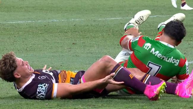 Reece Walsh and Latrell Mitchell could barely move. Photo: Fox League.