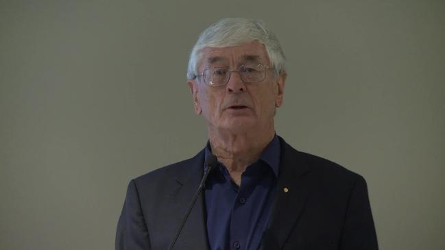 Dick Smith closing food brand, blames Aldi