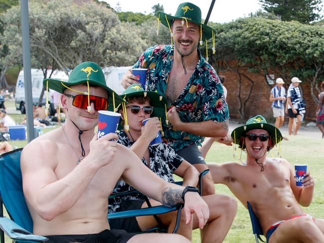 SYDNEY, AUSTRALIA - NewsWire Photos JANUARY 26, 2024: People enjoy Australia Day at Bronte beach. Picture: NCA NewsWire / Nikki Short