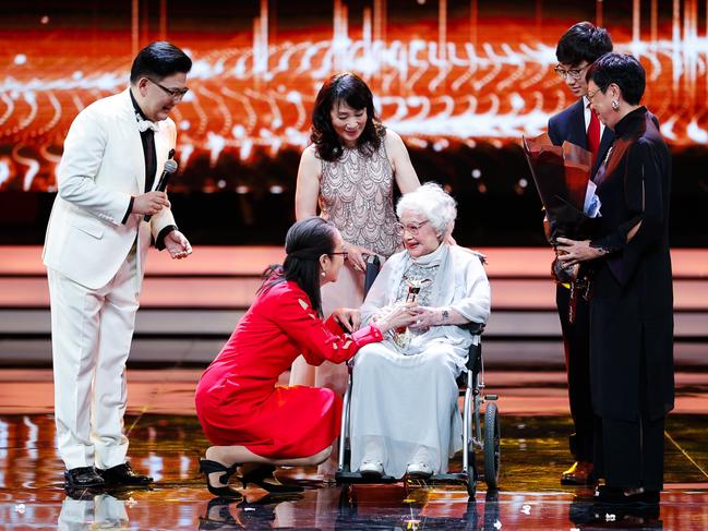 Qin Yi at the 2017 Shanghai film and TV festival receiving a lifetime achievement award. Picture: Getty Images