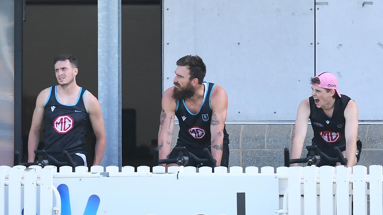 Orazio Fantasia (L) and Charlie Dixon (C) are available for selection. Picture: Mark Brake